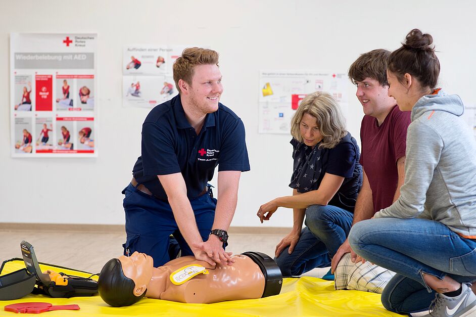 Erste Hilfe Kurs Auf Englisch Erste Hilfe Kurse in Englisch - Kreisverband München Erste Hilfe Kurse